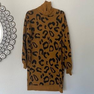 SHEIN leopard long turtleneck sweater size XL.